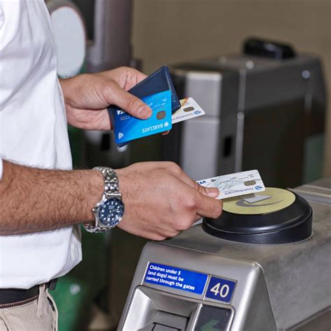 London launches world’s first contactless payment 